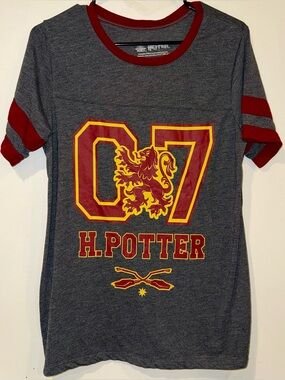 Harry Potter Gryffindor Quidditch Ringer Tee - XL